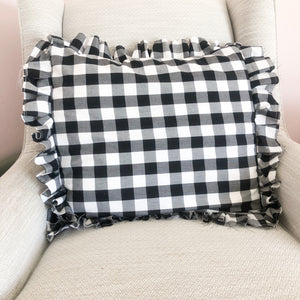 Plaid Pillow Covers are the Perfect Addition to Your Home