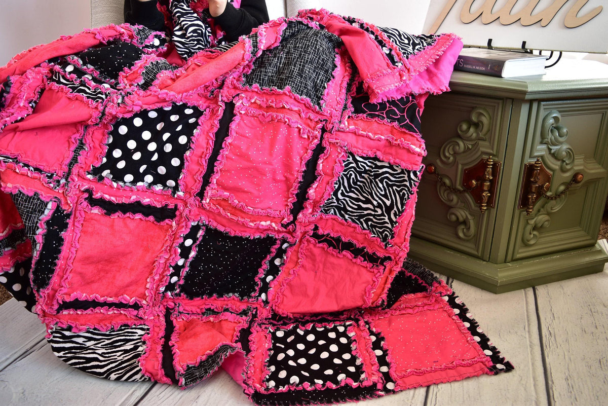 Gothic Bedding Homemade Quilts, Queen Size Quilts, Lap Quilts Handmade Quilts, Teen Girl Room Decor | Hot Pink Black King, Queen, Full Twin - A Vision to Remember