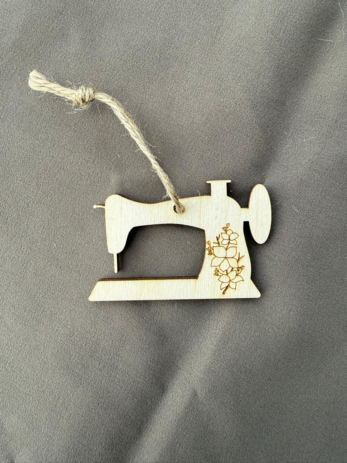 Wooden vintage sewing machine Christmas ornament with floral engraving