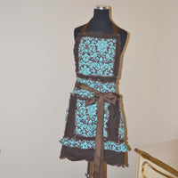 Apron Pattern for Women - A Vision to Remember
