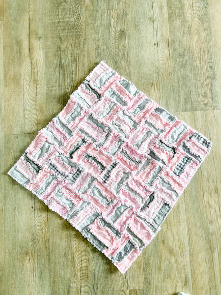 Jelly Roll Rail Fence Rag Quilt Pattern for Baby - A Vision to Remember