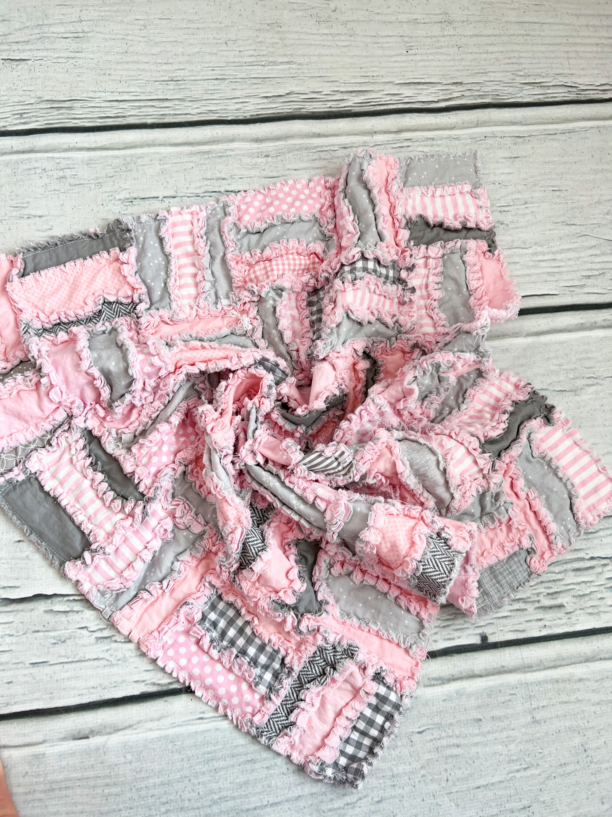 Jelly Roll Rail Fence Rag Quilt Pattern for Baby - A Vision to Remember