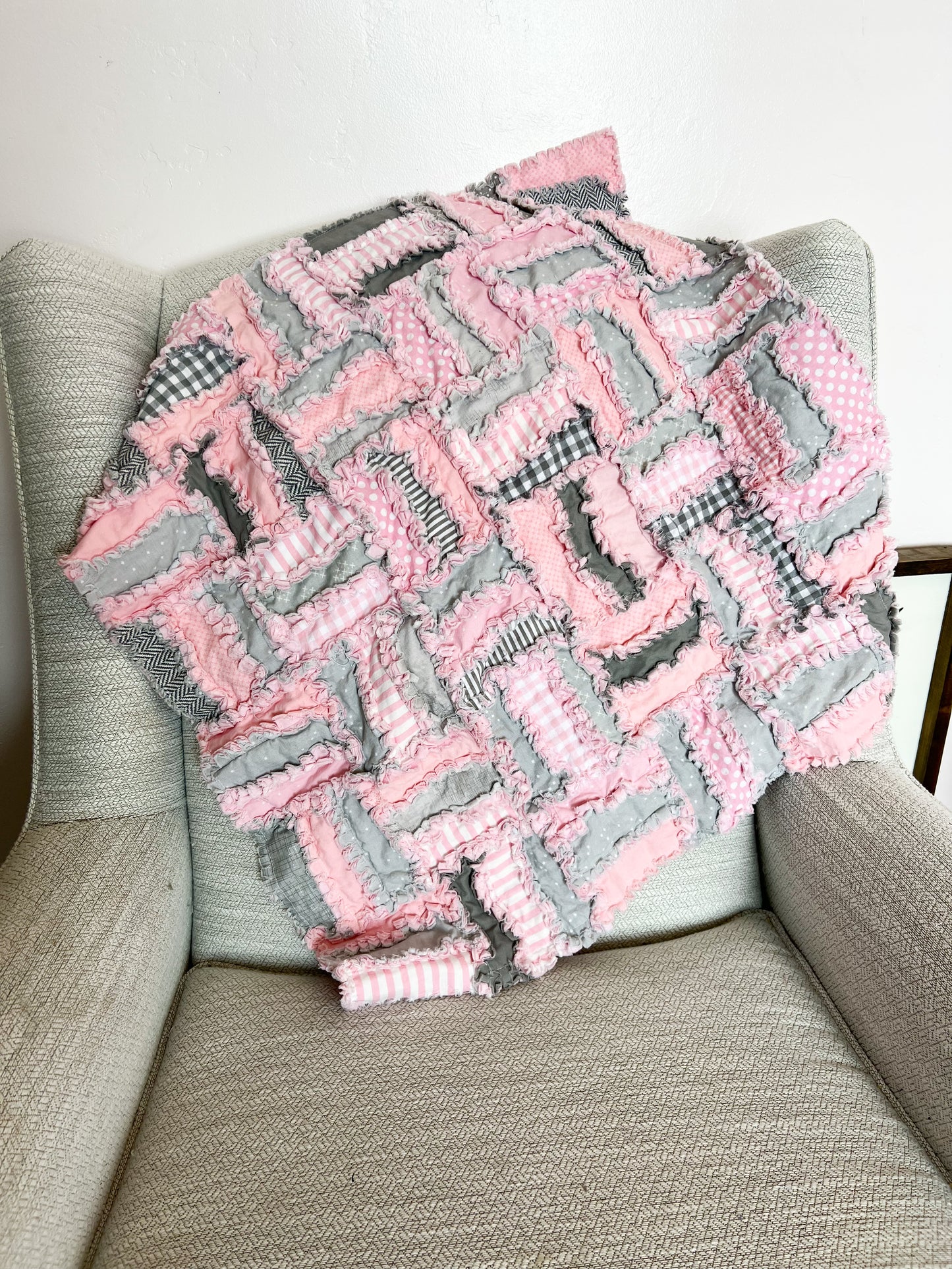 Jelly Roll Rail Fence Rag Quilt Pattern for Baby - A Vision to Remember