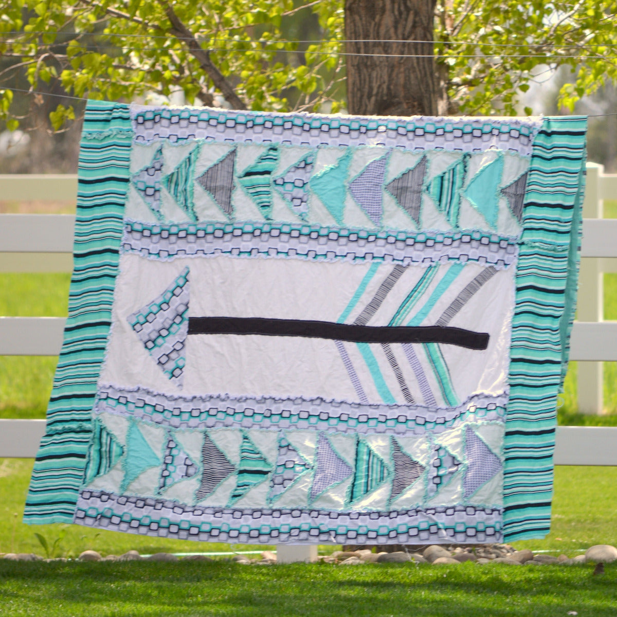 Arrow Quilt Pattern, Twin Size Quilt - A Vision to Remember
